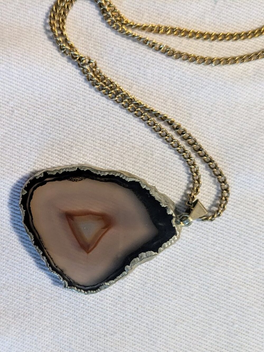 Natural Agate Slice Pendant Necklace | Earthy Geode Stone Gold Tone Curb Chain
